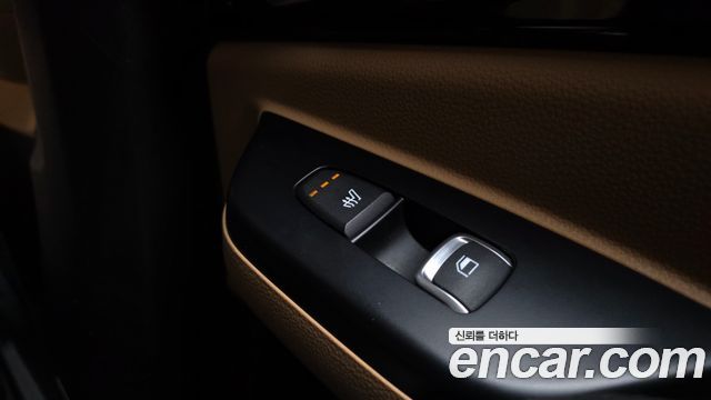Kia Canival 2021 — photo 24