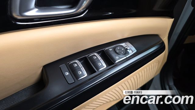 Kia Canival 2021 — photo 37