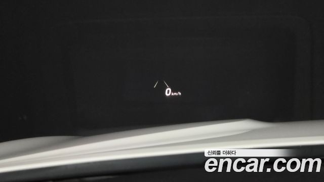 Genesis G70 2019 — photo 24