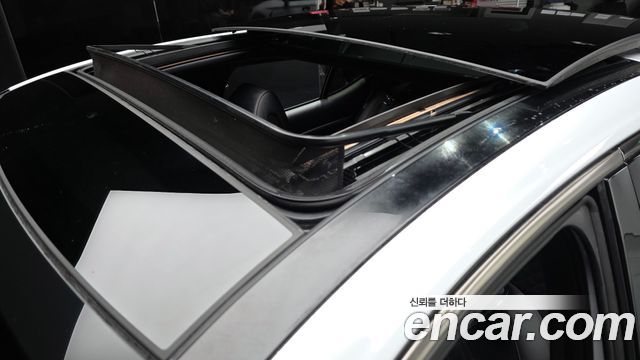 Genesis G70 2019 — photo 25