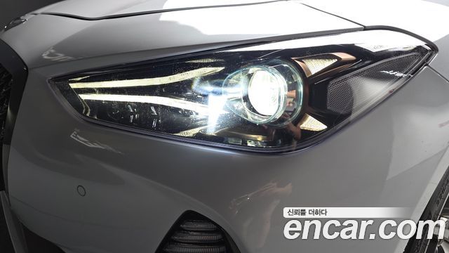 Genesis G70 2019 — photo 8