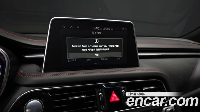 Genesis G70 2019 — photo 28