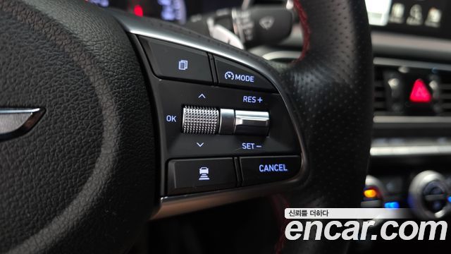 Genesis G70 2019 — photo 30