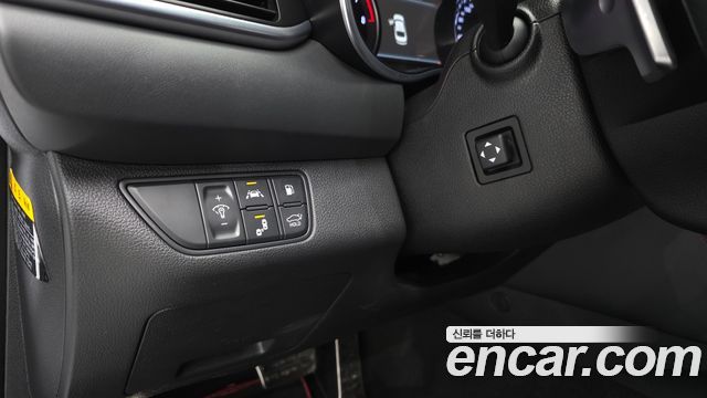 Genesis G70 2019 — photo 33