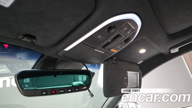 Genesis G70 2019 — photo 34