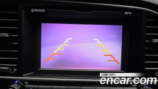 Hyundai AVANTE 2016 — photo 15