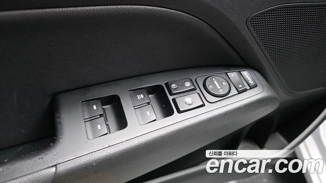 Hyundai AVANTE 2016 — photo 19