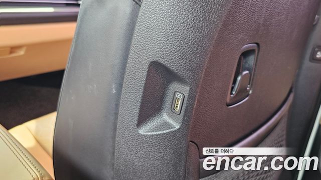 Kia Canival 2021 — photo 14