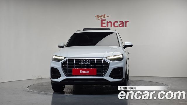Audi Q5 2023 — photo 3