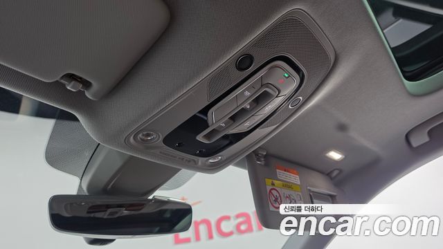 Audi Q5 2023 — photo 27