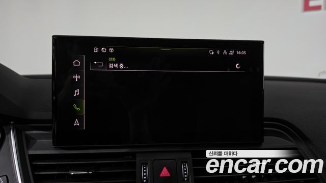 Audi Q5 2023 — photo 33