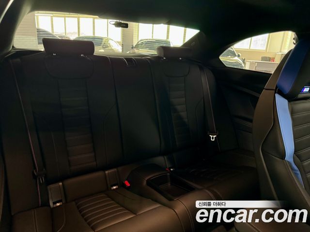 BMW M2 2025 — photo 11