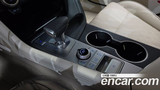 Genesis G70 2019 — photo 12