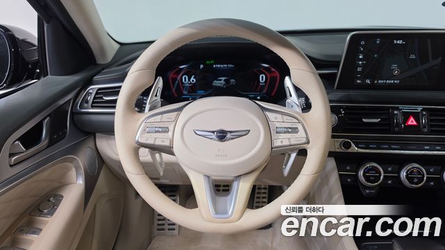 Genesis G70 2019 — photo 19