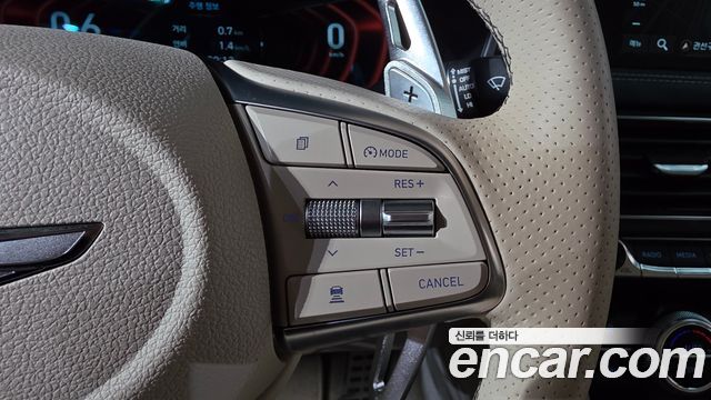 Genesis G70 2019 — photo 24