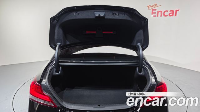 Genesis G70 2019 — photo 26