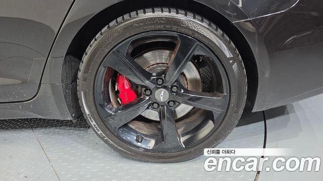Genesis G70 2019 — photo 7