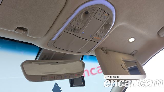 Genesis G70 2019 — photo 29