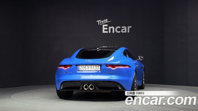 Jaguar F-TYPE 2019 — photo 4
