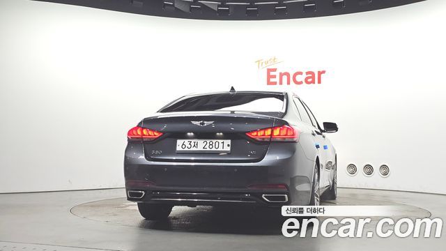 Genesis G80 2018 — photo 4