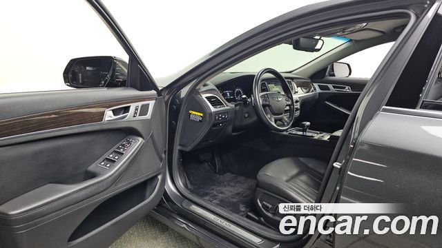 Genesis G80 2018 — photo 13