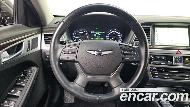 Genesis G80 2018 — photo 23