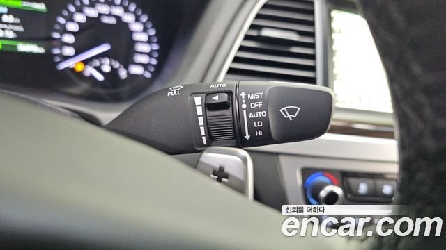 Genesis G80 2018 — photo 24