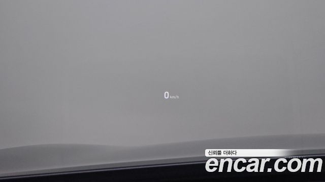 Genesis G80 2018 — photo 25
