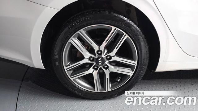 Kia K3 2019 — photo 5