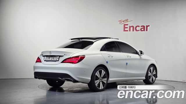 Mercedes-Benz CLA-Class 2018 — photo 2
