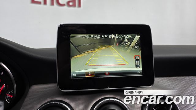 Mercedes-Benz CLA-Class 2018 — photo 14
