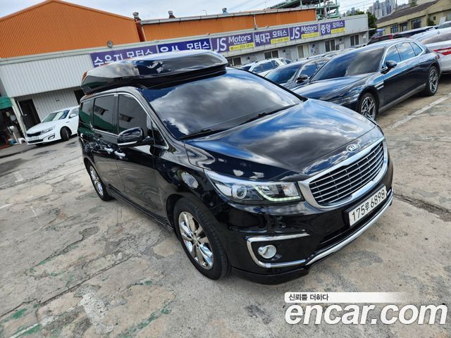 Kia Canival 2017 — photo 3