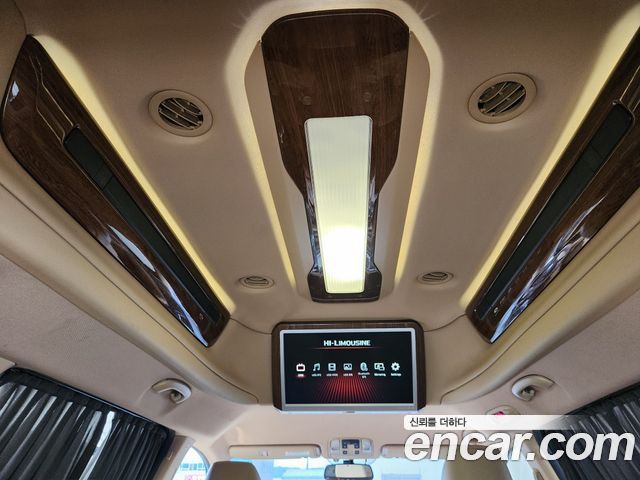 Kia Canival 2017 — photo 11