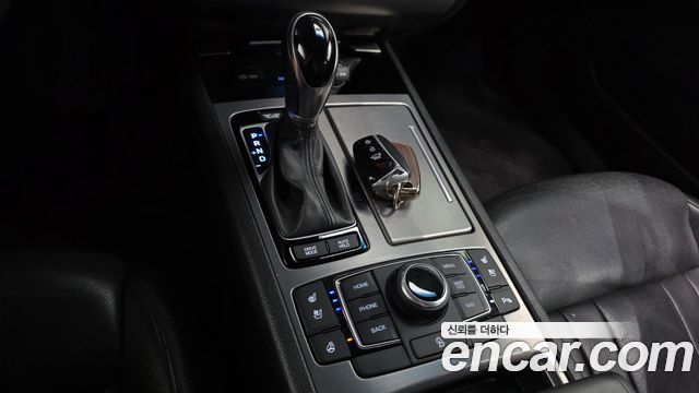 Hyundai Genesis 2016 — photo 9