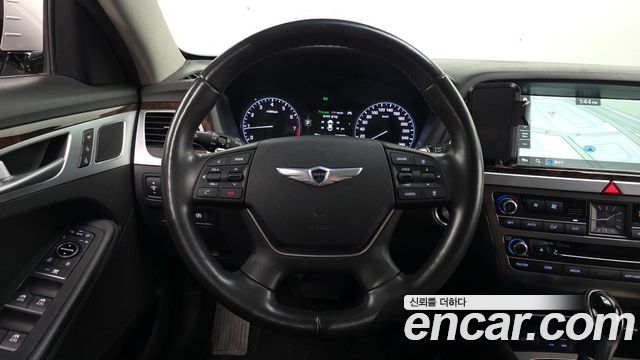 Hyundai Genesis 2016 — photo 13