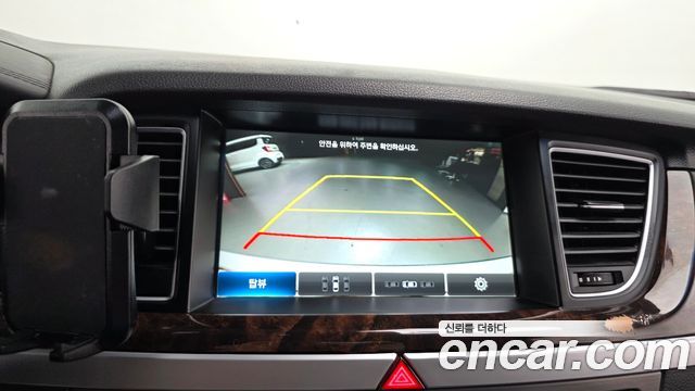 Hyundai Genesis 2016 — photo 15