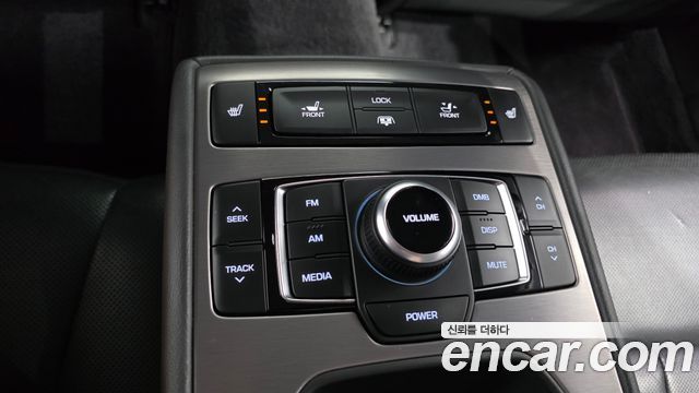 Hyundai Genesis 2016 — photo 16