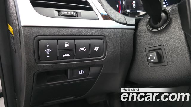 Hyundai Genesis 2016 — photo 19