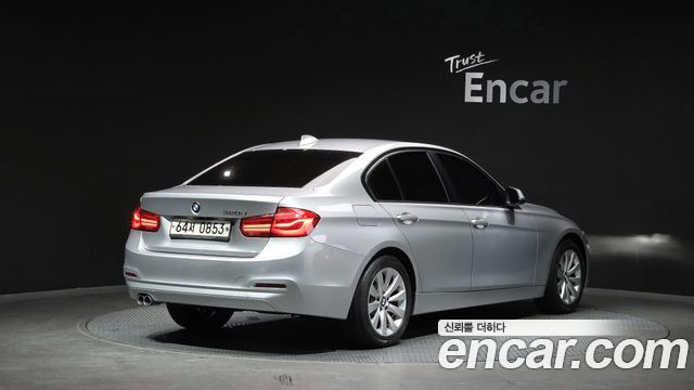 BMW 3-Series 2016 — photo 2