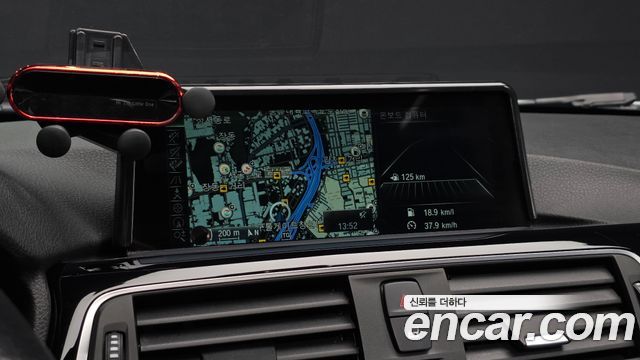 BMW 3-Series 2016 — photo 13