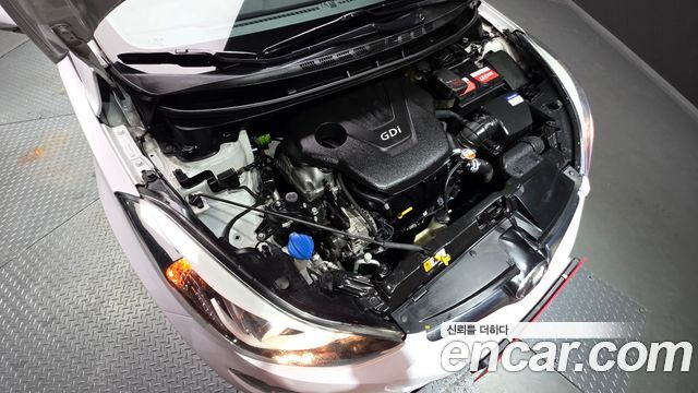 Hyundai AVANTE 2016 — photo 6