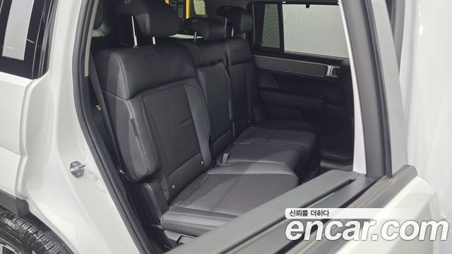 Hyundai Santafe 2024 — photo 18