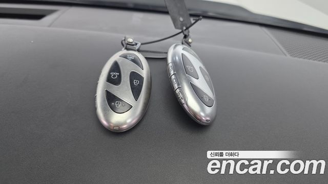 Hyundai Santafe 2024 — photo 22
