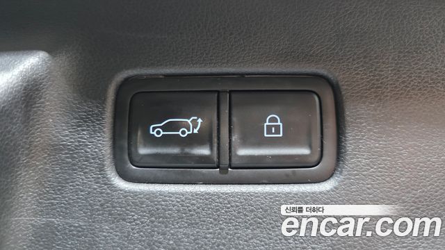 Hyundai Santafe 2024 — photo 23