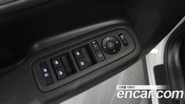 Hyundai Santafe 2024 — photo 32