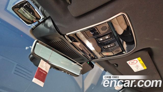 Land Rover Range Rover Sport 2023 — photo 25