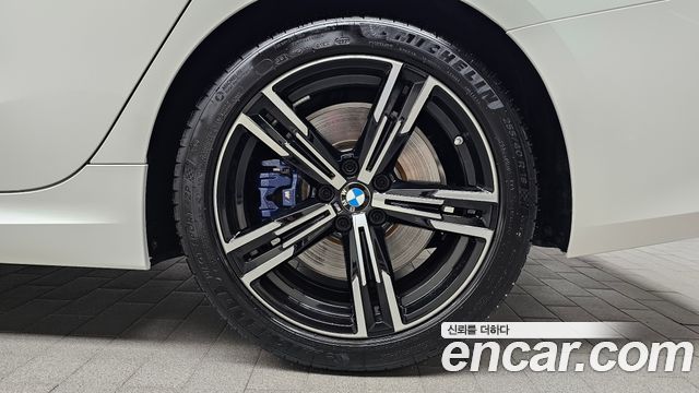 BMW 3-Series 2023 — photo 7