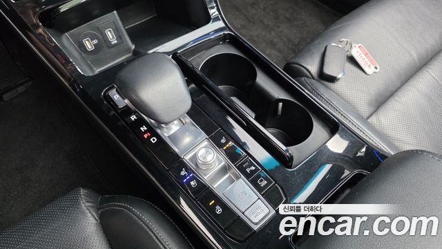 Kia K7 2020 — photo 12