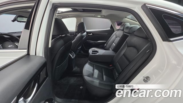 Kia K7 2020 — photo 23