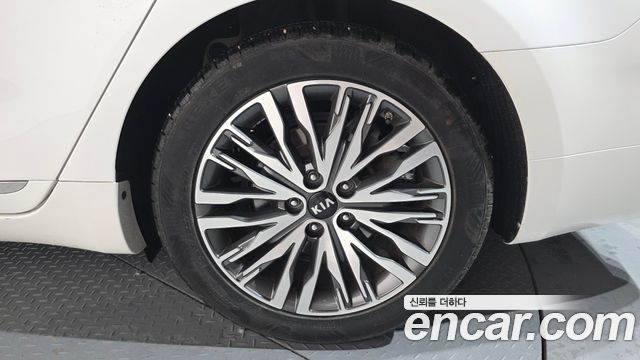 Kia K7 2020 — photo 7